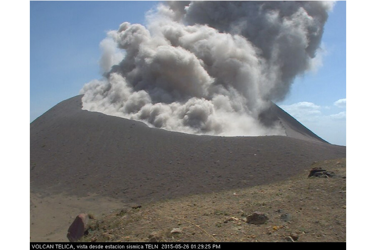 Sinapred presenta informe sobre actividad en el volcán Telica