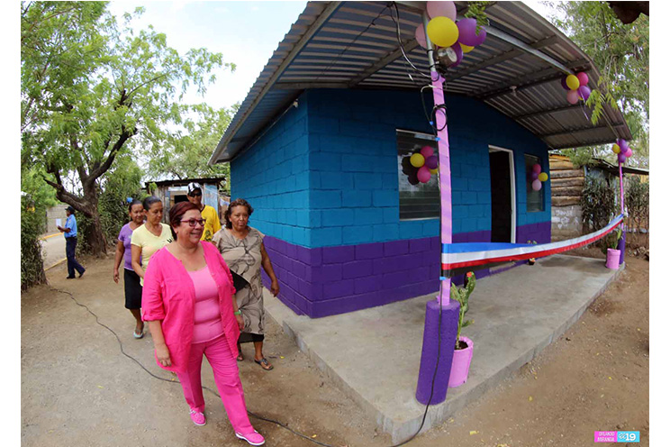 Familias de San Rafael del Sur reciben viviendas nuevas del Gobierno ...