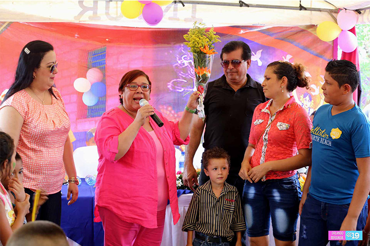 Familias de San Rafael del Sur reciben viviendas nuevas del Gobierno ...