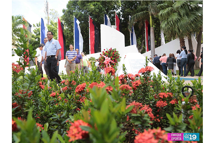 Comprometidos con el legado del Comandante Carlos Fonseca Amador conmemoran su natalicio