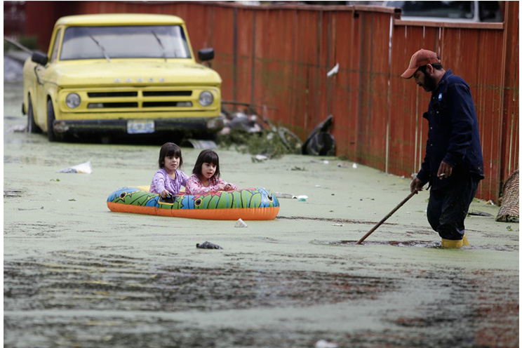 Lluvia deja más de 700 casas afectadas en México