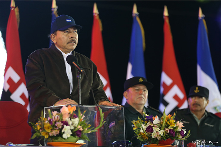Presidente Daniel: Ejército de Nicaragua nació para la Vida