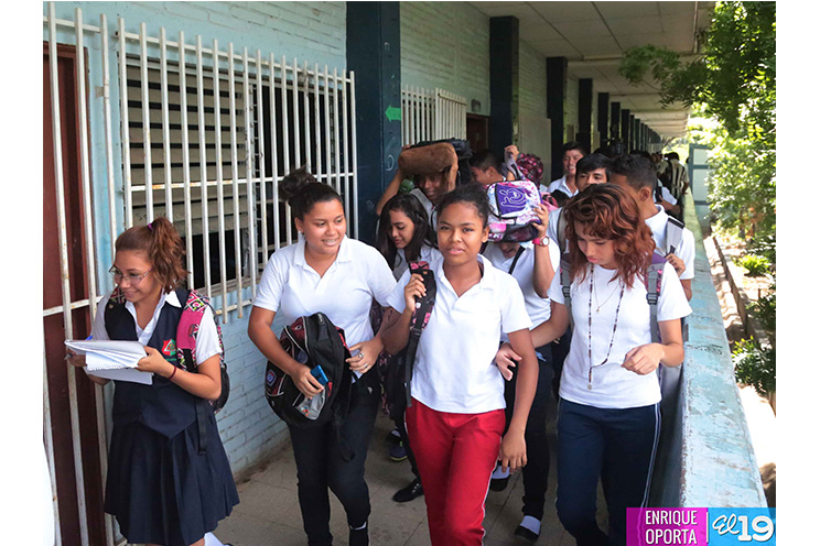 Colegios desarrollan simulacro ante terremoto