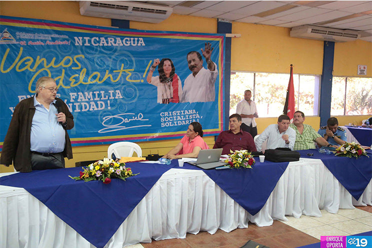 Compañero Paul Oquist expone Plan Nacional de Desarrollo Humano de Nicaragua y las Tecnologías Satelitales