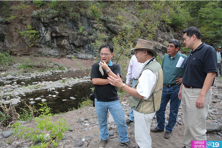 Especialistas taiwaneses estudian cuencas y fuentes de agua de comunidades rurales de Estelí