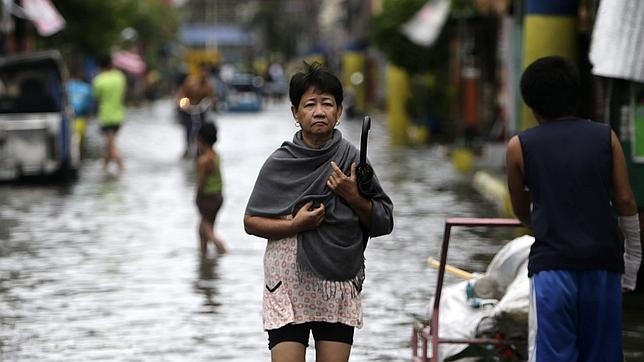 Tifón 'Goni' deja al menos nueve muertos a su paso por Filipinas