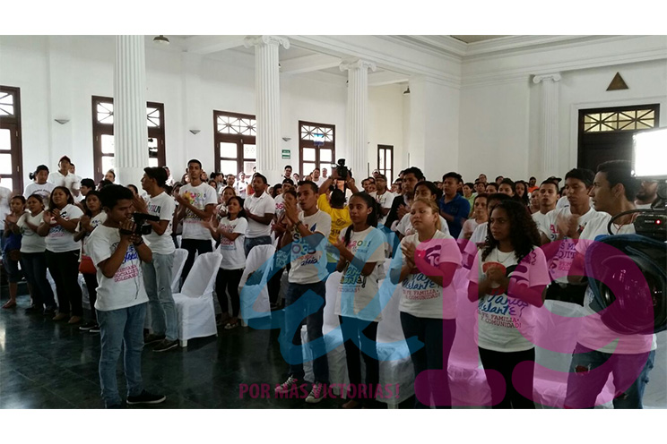 Juventud protagoniza un reencuentro con la historia