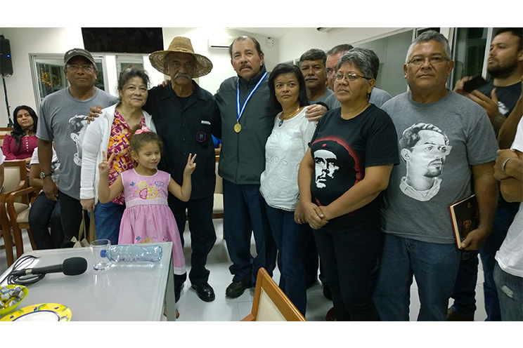 Presidente Daniel sostiene encuentro con el Maestro Orlando Pineda