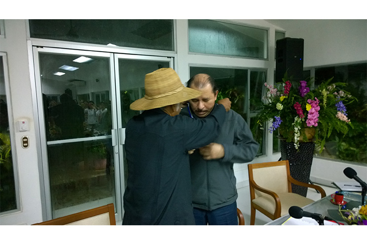 Presidente Daniel sostiene encuentro con el Maestro Orlando Pineda