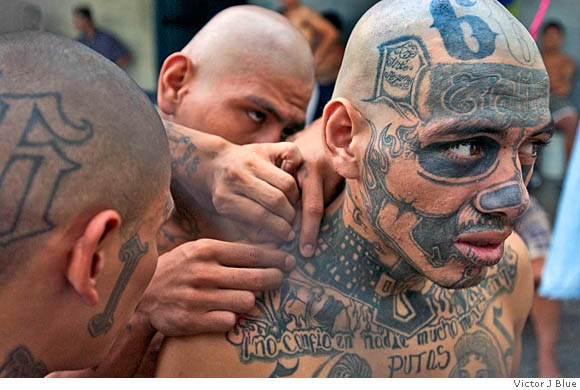 El Salvador declara terroristas a las pandillas MS-13 y la 18