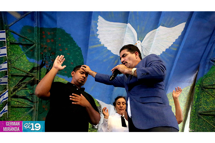 Familiares de Bernardo Tercero realizan culto en acción de gracias por concederle una nueva oportunidad de vida