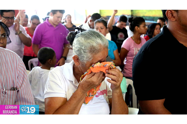 Familiares de Bernardo Tercero realizan culto en acción de gracias por concederle una nueva oportunidad de vida