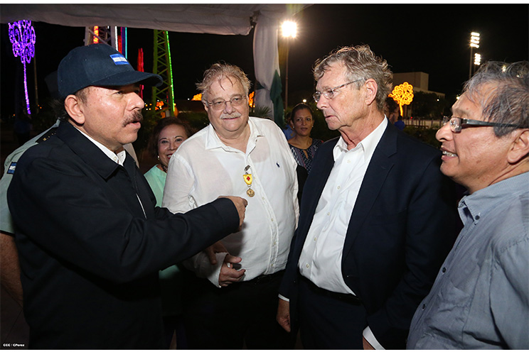 Presidente Daniel Ortega sostuvo encuentro con el fundador de Operación Sonrisa