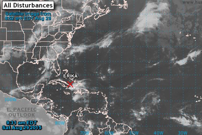 Erika pierde fuerza y se convierte en ciclón tropical
