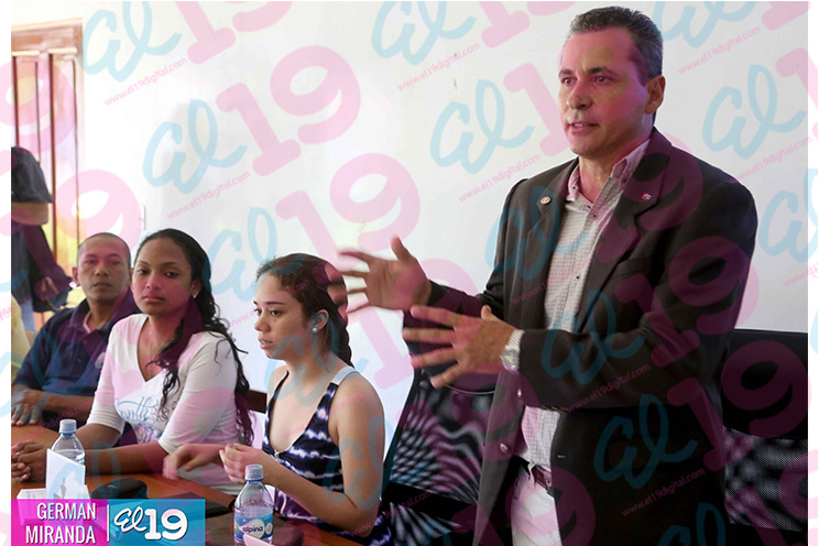 Comisionado Nacional de Ajedrez de Cuba imparte seminario a docentes de educación física
