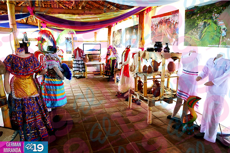 Galería "Orgullo de Mi País" abre sus puertas en el Parque Nacional de Ferias