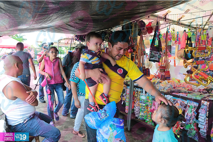 Habitantes de San Carlos, Río San Juan participan en Feria de la Economía Familiar