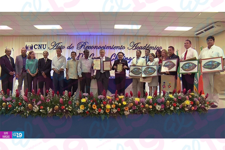 CNU reconoce aportes académicos y científicos del doctor George Chilingar