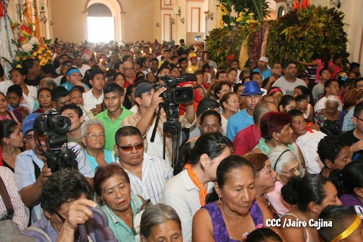 Desborde de fe, devoción y cultura para celebrar a Tata Chombo