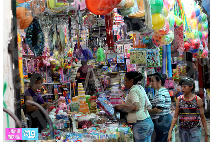 La Navidad llega al Mercado Oriental