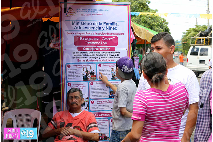 Familias del barrio San José Oriental protagonizan bonita Feria Solidaria