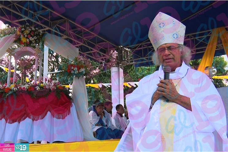 Cardenal Brenes celebra misa en honor a Nuestra Señora del Pilar