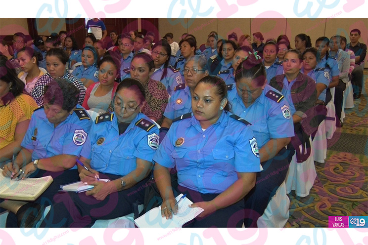 Consejerías familiares y comisarías de la mujer sostienen VIII encuentro nacional