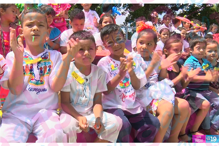 Promotoría Solidaria conmemora Día de la Resistencia Indígena con niños y niñas de CDI del Distrito V