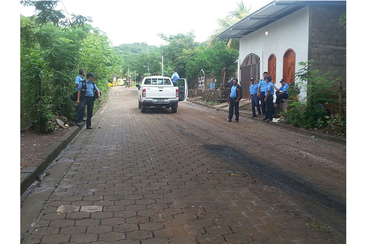 Policía Nacional restablece normalidad y orden en Mina El Limón