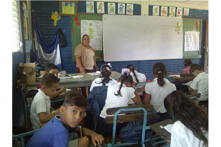 Escuelas en Mina El Limón imparten clases con tranquilidad
