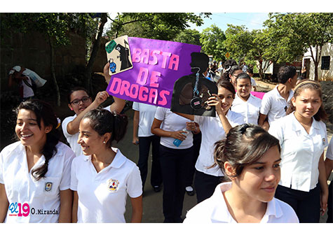 Marchan contra las drogas en distrito III de Managua