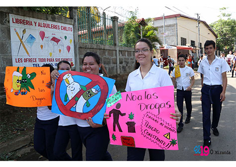 Marchan contra las drogas en distrito III de Managua
