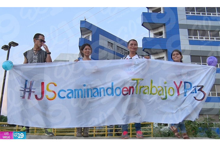 Universitarios se disponen a participar en Caminata Trabajo y Paz... Unida, Nicaragua Triunfa!