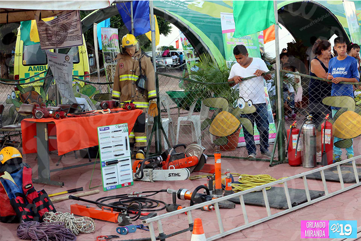 Ferias Solidarias han resultado todo un éxito en la Plaza de La Fe