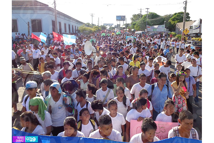 Granada se desborda en la Caminata Trabajo y Paz… Unida, Nicaragua Triunfa!