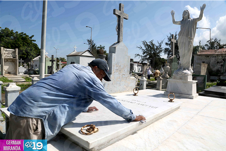 FNT-UNE participa en jornada de limpieza en el Cementerio General