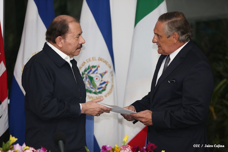 Presidente Daniel recibe Cartas Credenciales de Embajadores de Colombia, El Salvador, Alemania e Italia