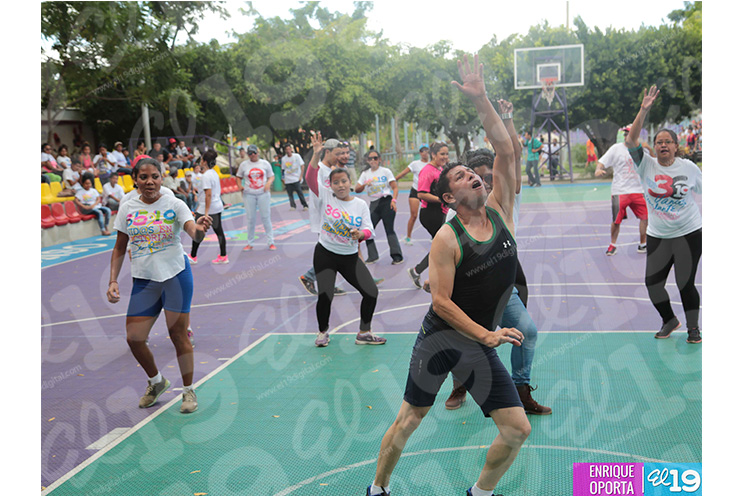 Arrancan mañanas deportivas en Parque Luis Alfonso Velázquez