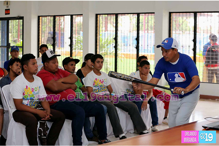 Movimiento Deportivo Alexis Argüello capacita a entrenadores físicos de barrios y comunidades