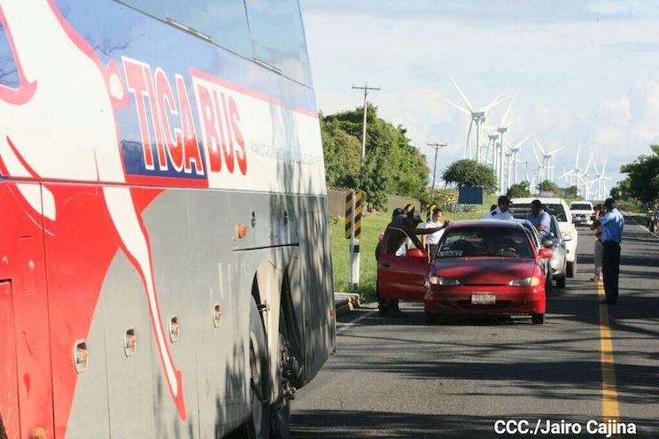 Transportistas centroamericanos exigen a Costa Rica no seguir generando caos
