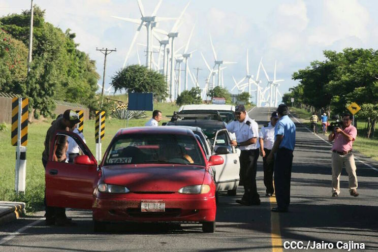 Transportistas centroamericanos exigen a Costa Rica no seguir generando caos