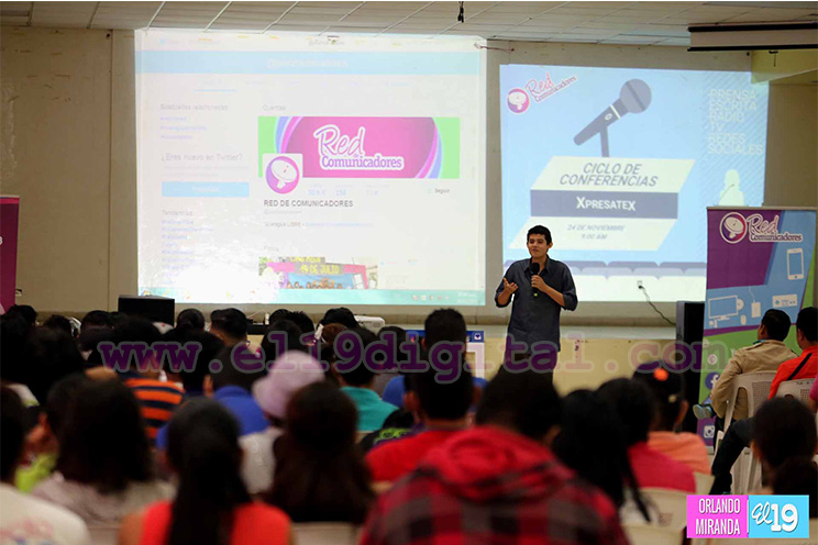 Jóvenes analizan impacto de las redes sociales en Nicaragua
