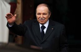 Presidente Abdelaziz Bouteflika de Argelia saluda victoria electoral del FSLN