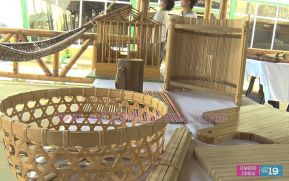 Gobierno promueve innovación y creatividad en elaboración de artesanías de bambú