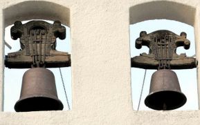 Las Dos Campanas de los Cardenales