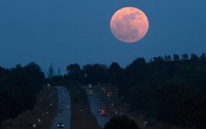 ¡Un espectáculo! Así se vio la superluna alrededor del mundo (+fotos)