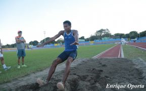 Freddy Siu, el atleta caribeño gana Medalla de Oro en Paracentroamericanos