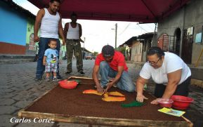 Alfombras Pasionarias de León, arte religioso convertido en tradición centenaria