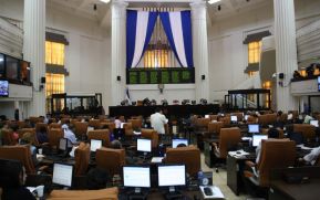 Parlamento aprueba leyes que fortalecerán lucha contra el lavado de dinero, crimen organizado, terrorismo y narcotráfico