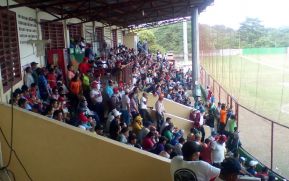Familias disfrutan reinicio del Pomares en Juigalpa